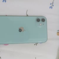 للبيع موبايل ١١ شاشه مكسوره ذاكره ٢٥٦ بطاريه ٧٦ مكاني حي الفرات رقمي ٠...