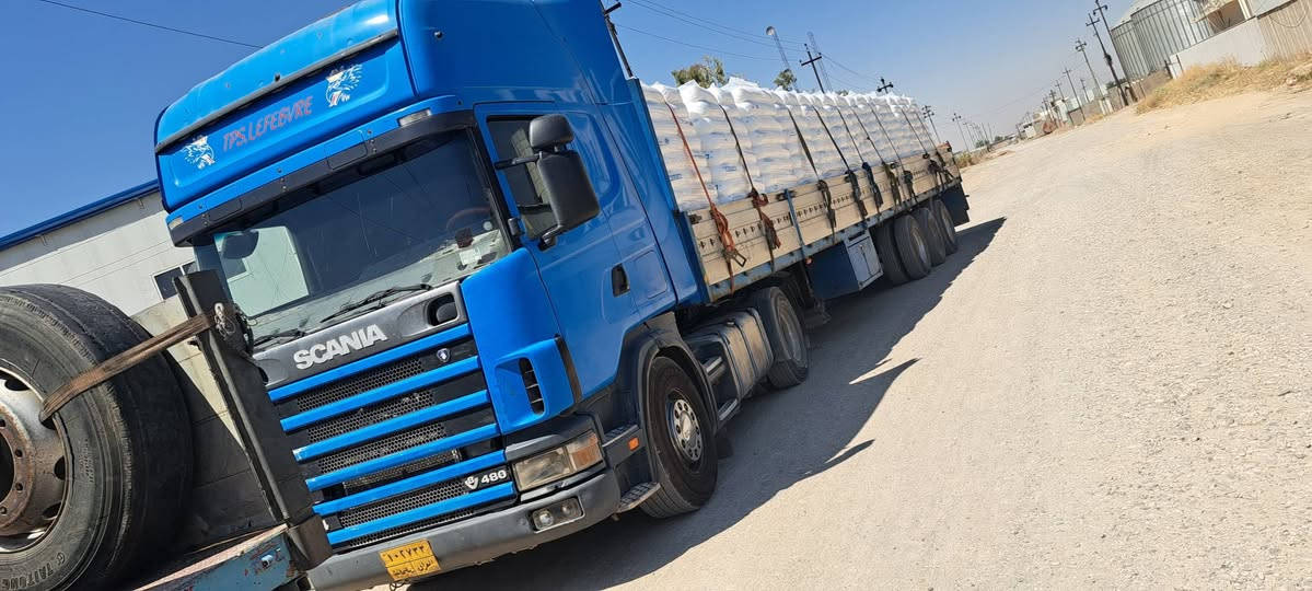 السلام عليكم سكانيا للبيع 2003 رقم سليمانيه الثانويه 2031 راسه عربانه 13 60 حجم المحرك 480 محرك 8 عنوان كركوك سعر بالخاص رقم الهاتف ***********
