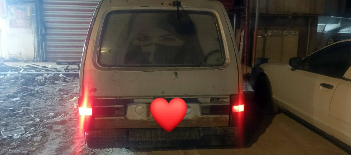 السلام عليكم سياره كيه للبيع موديل 1995 كير مكينه اكسل كفاله خير من الله كهربائيات شغاله كلها شواصي مال شركه سنوية ساقطه ب2019 رقم الماني السعر 25 وبيها مجال  قليل حك  الجيه مكانها بابل الاستفسار  اتصل(***********)
