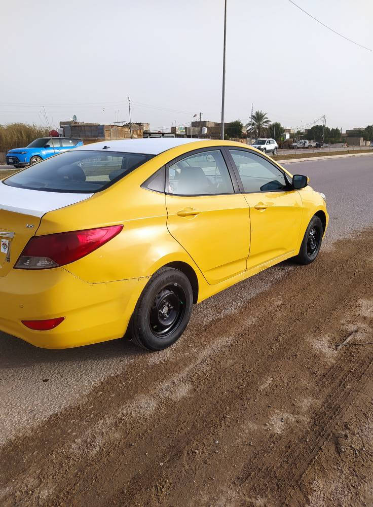 اكسنت موديل 12 خليجي رقم بغداد سنويه جديده بسمي سياره نضيفه لا ضربه ولا تبديل شرط ولا قطعه مبدله صبغه جديد حت معجون مابيه هواي مكان لو مكانين بدون دواخل وحادث شرط مكينه دوش مكينه كير حدادي تبريد تدفئه خير من الله سياره جاهز هاي كل تفاصيله سعر 79 مكان حله شراي اتصل وخادم *********** حلة, بابل
