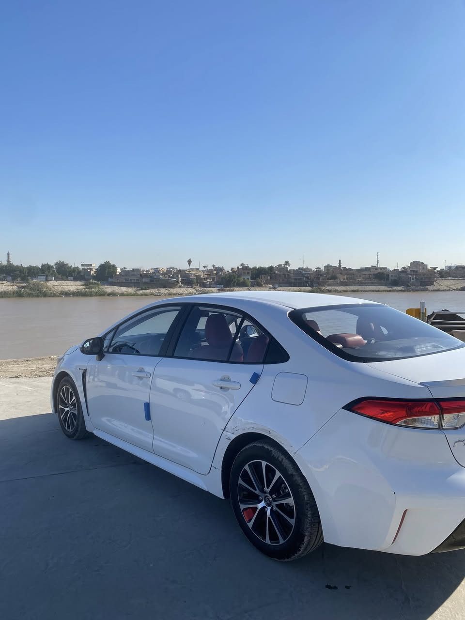 كورلا 2025فول كراسي كهرباء ماشية 19 الف  مكفوله من كلشي عدا  طخه سطحيه  موضحه بصوره ممصلحها 
***********
