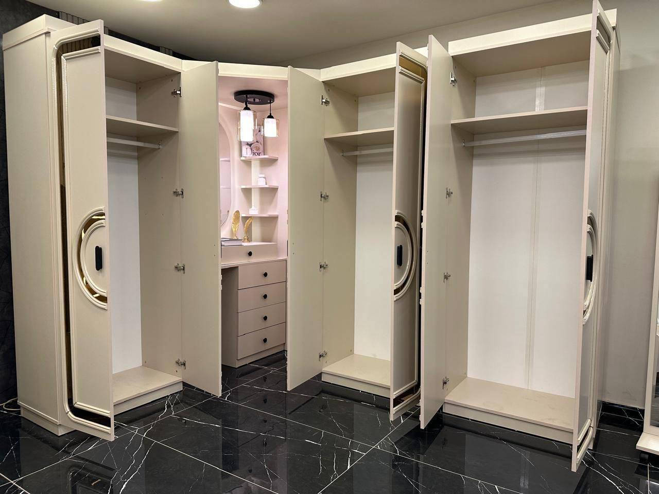 #تخفيضات و #عروض لحگوا عليها 

يوجد لدينا غرف من ٧٠٠ الف ل٤ مليون بس راسلونا وتدللون 💸
أستغل الفرصه وأحجز قبل النفاذ 
مع عروض هدايا مع الغرفه 💸💸

 ***تخفيض : ٥٠ ألف من سعر الدوشك
غرف نوم قسم الجمله 
نقدم لكم عرض ناااار 🔥 

#ضمان_ صيانه خمس _سنوات 
للعلم النقل والشد داخل بغداد مجانا🚚🚚#الديوانية #الكوت 
يوجد لدينا توصيل  خارج بغداد  🚚🚚👇👇

للحجز والاستفسار : مراسلة الصفحة / واتساب

أو الاتصال ع الرقم: 0782 824 6648 ☎️
@أبرز المعجبين  #ضمان_ #الديوانية #النجف #الكوت  #محافظات #السماوه #اثاث #الفلوجة #الجنوب #بغداد
