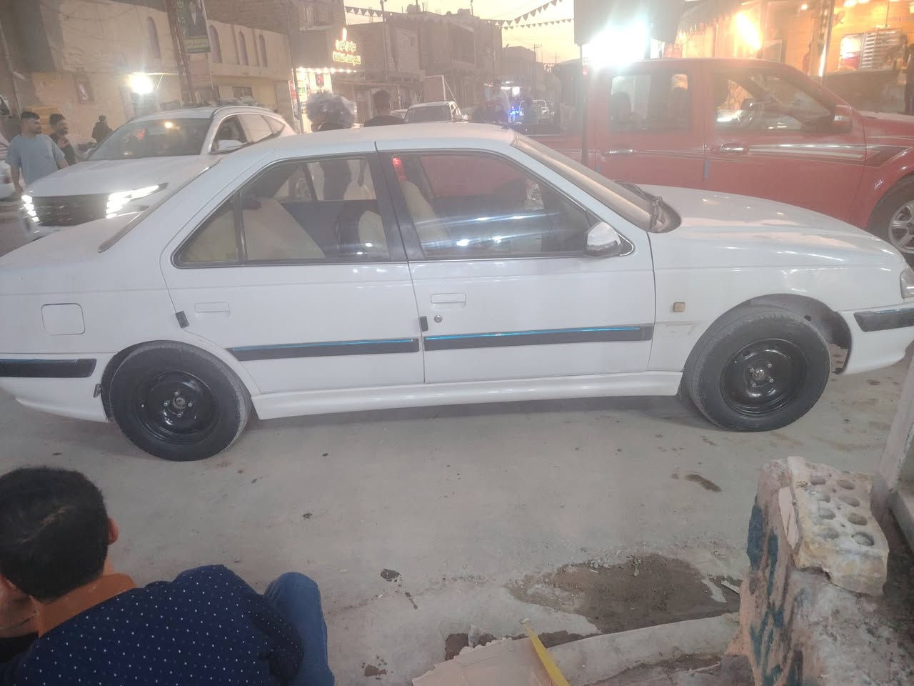 سلام عليكم شباب بيجو بارص مديل ١٢ مكفوله من كلشي جاهزه رقم نكليزي بسم راعيه اني مكلف بل نشر مكانه ديوانية قضاء الحمزه الشرقي وهذا رقم صاحبه ***********
