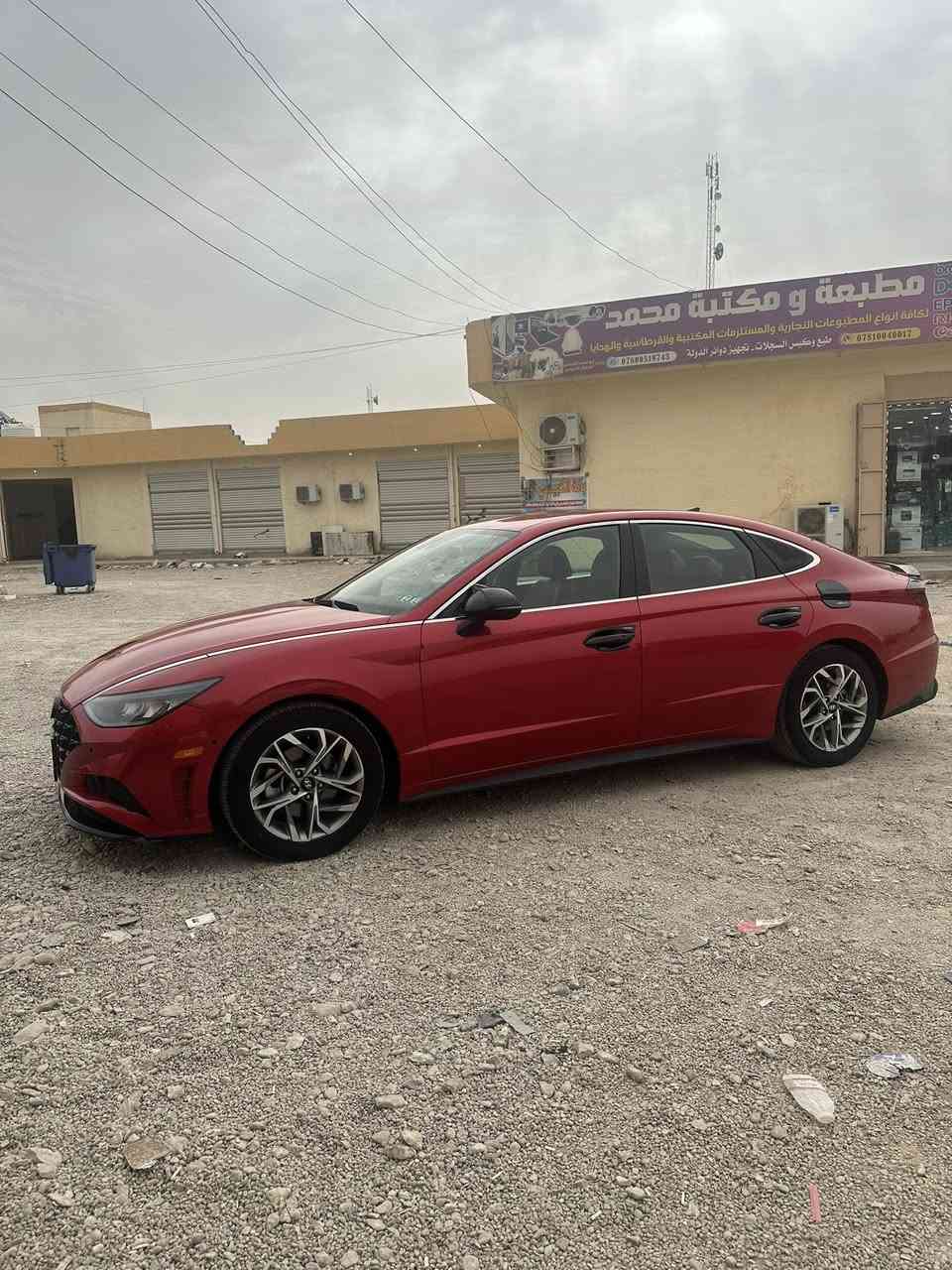 السلام عليكم 
من رخصة الادمن
سوناتا 2020
رقم بغداد بسمي 
ماشيه 170 
صور الضرر بل منشور
غرتها مغلف جلد
مكاني الانبار الرمادي
السعر 147 وبيها مجال
رقم تلفوني ***********
