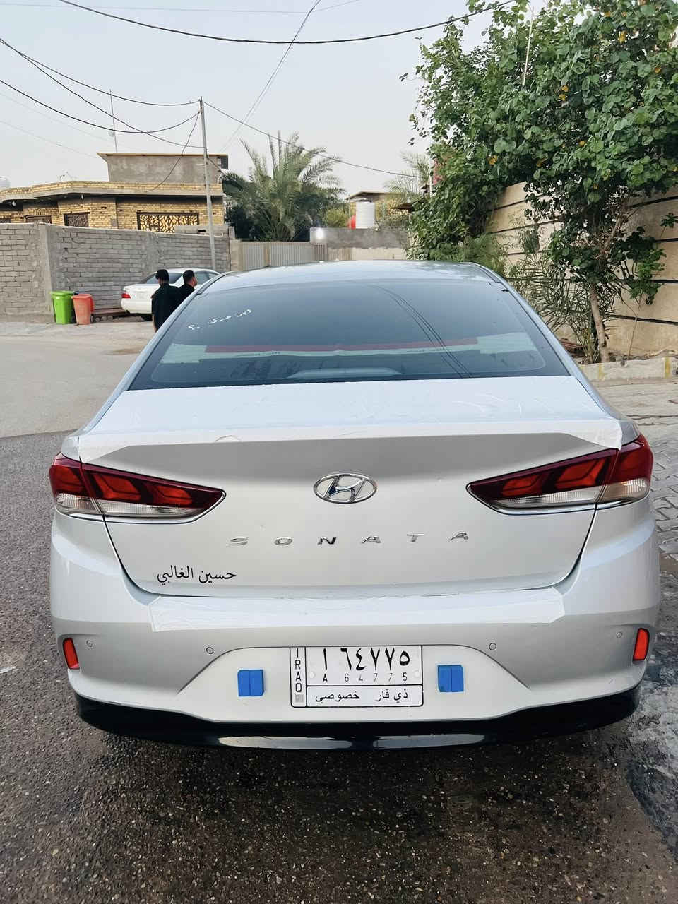 سوناتا 22 كوري 
كفاله عامه من صبغ وتبديل وضربه 
سيارة جديدة ما ناقصها شي 
معوقين 
سعرها 165 
بصرة قضاء المدينة 
***********
***********
