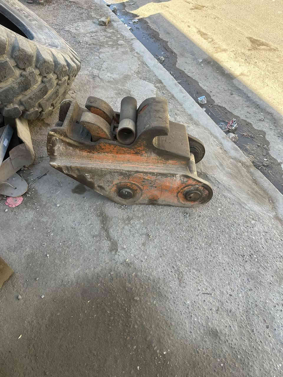 السلام عليكم كيلات عدد2وحده مترو20وثانيه متر+كماشه اصليه مكان بغداد الدوره تصال***********
