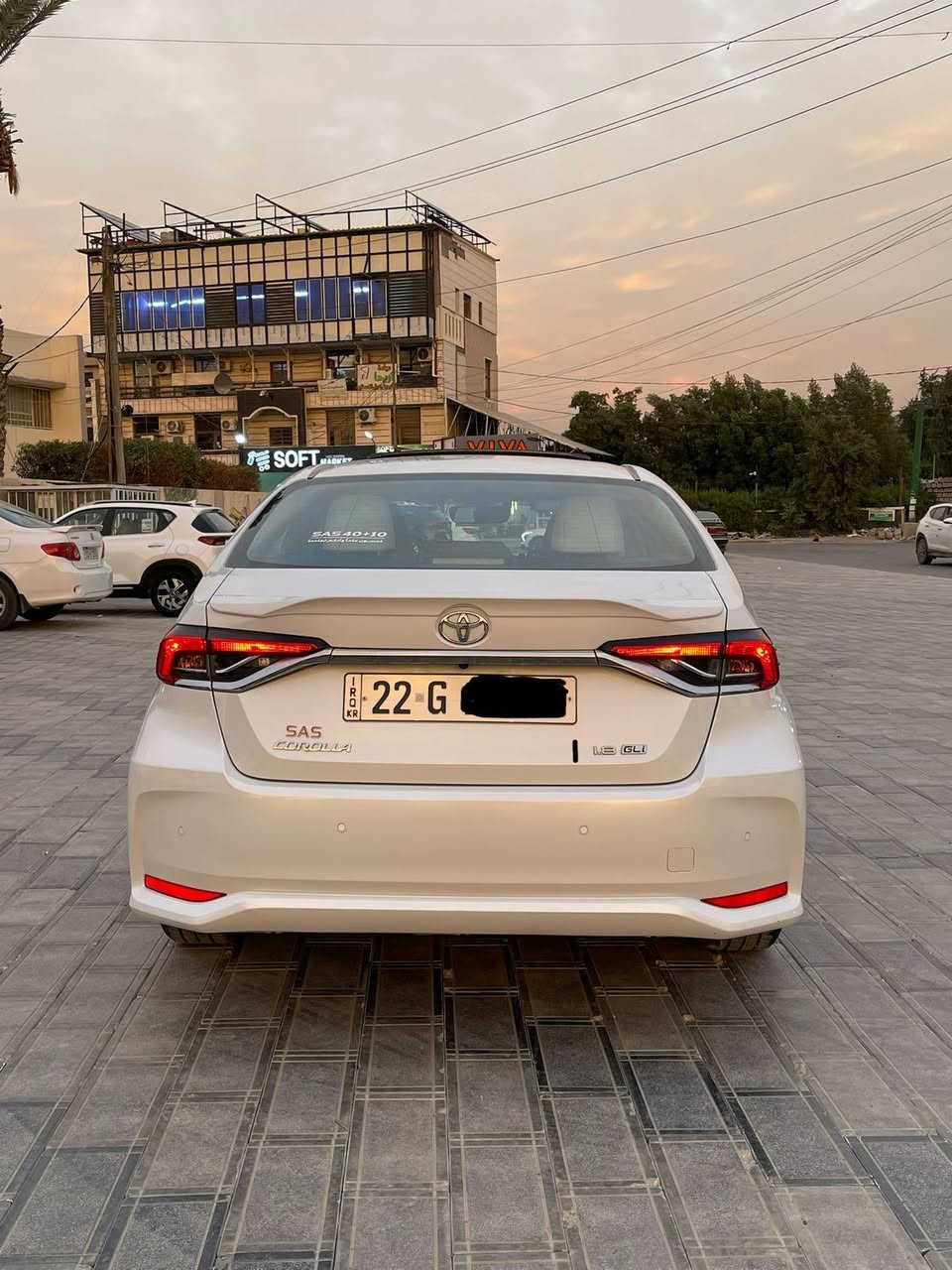 السلام عليكم كورلا موديل 2024 خليجيه وكالة سااز بعدها بضمان ماشيه 28 الف مكفوله من الضربه والصبغ والبارد السياره جديده بانزين فقط مواصفاتها محرك 1800 اسلايت وبصمه وشاشه وكامره معروفه مواصفاتها رقم اربيل والتحويل مباشر السعر المطلوب 195 ورقه وبيها مجال جدا بسيط مكان السياره بغداد ال كرخ حي الجامعه للستفسار هاذا الرقم *********** وشكرا
