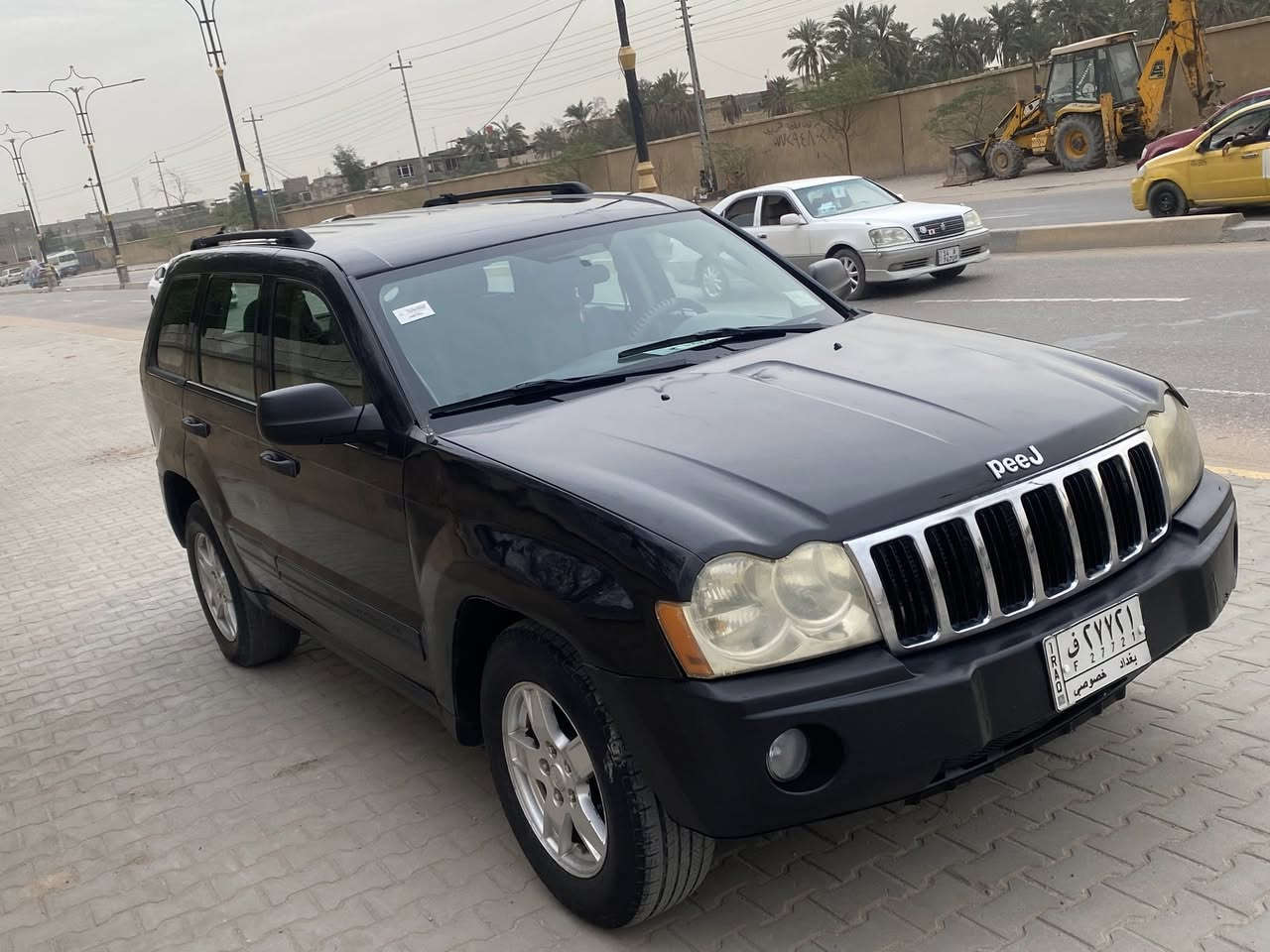 السلام عليكم ..جيب لاريدو  موديل 2005
مكينه ..محوره..كاز..مال ستاركس..
مسكر ..سياره ضررها. جاملغ وبنيد..
العنوان ..محافظه البصره..ابا الخصيب ..قرب جسر حمدان
السعر :77$💴
التواصل رقم الهاتف ..☎️***********
