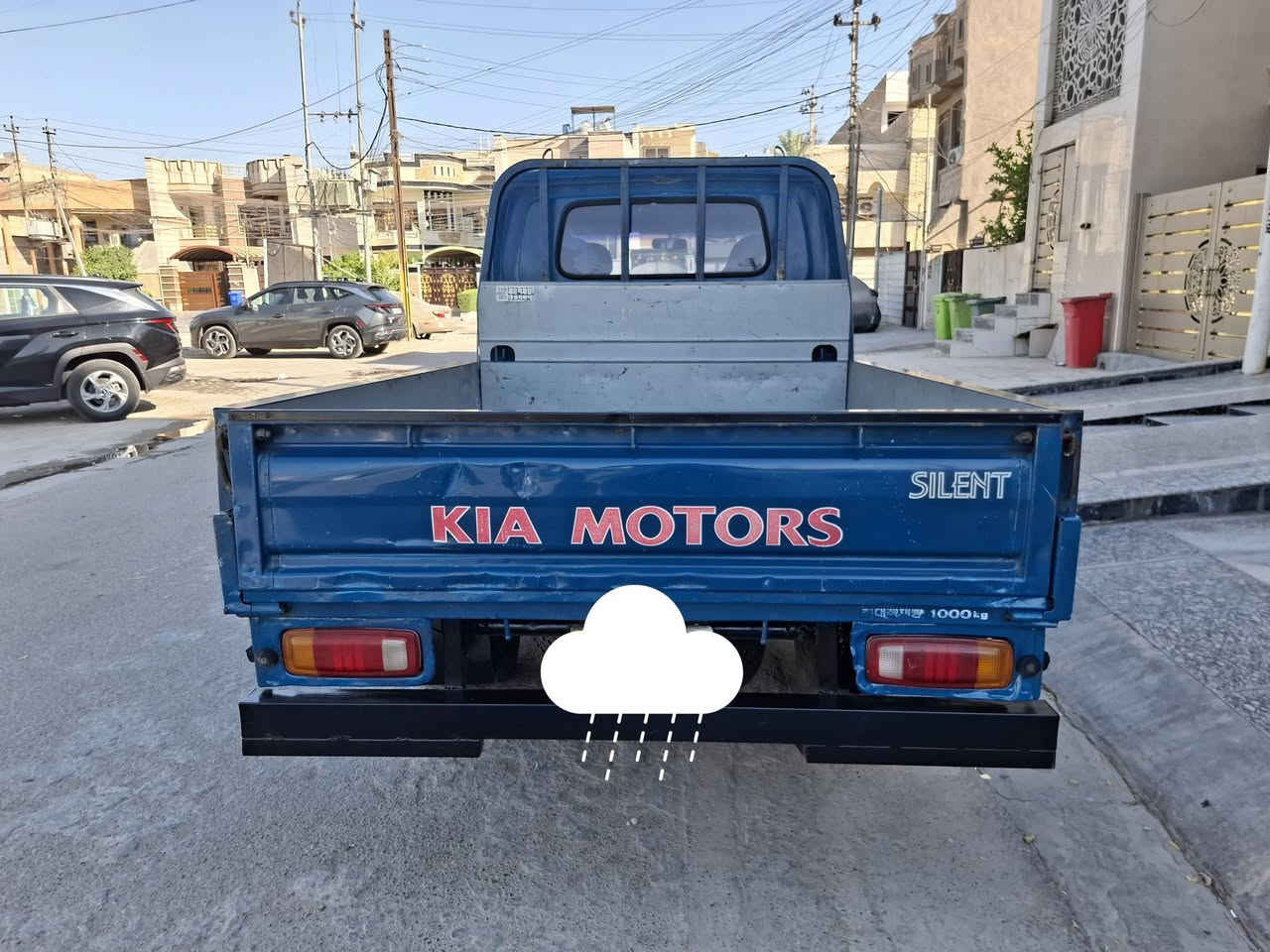 سلام عليكم عندي كيا ام عيون دبل قماره للبيع موديل 2000 رقم بغداد سنويه الى 2029 بسمي السياره كفاله عامه لا ضربه ولا صبغ شاصي مكفول رقم شاصي بلادي محرك كير اكسل كله كفاله قطره خياس ما بيهه تخم تاير جديد بريك كله جديد ماشيه 256 الف حقيقي وبلاديه كفاله عامه السعر 90 وبيهه مجال قليل مكان السياره بغداد العامريه الشراي يتصل على ***********

