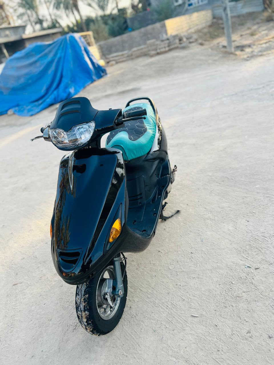 دراجه حاويه ما مفتوح سلف هندر كهربايات كلهه شغاله 650مكان بني منصور رقم ***********
