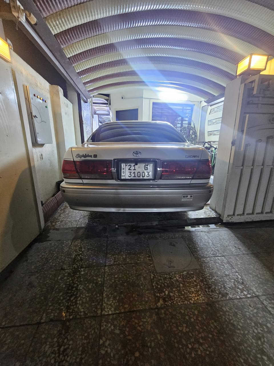 السلام عليكم كراون ملكةموديل ٢٠٠١ رقم سليمانيةالجديد سيارةمكفولةكفالةعامةبشرط سنويةباسمي تحويرةفوك وجوةنجف دشبول جديد ٤ دكم كرستال محرك ديفور الجبير مسويلهةادامةكاملةربع دينار ماتصرف عليهةمكانهةبغداد ***********  ***********ابو سيف
السعر ١٥٥ ورقة اخوان رجاءا كل شي اكو بالسوك السيارةجديدةوبالعافيةع الي تصير من نصيبة
