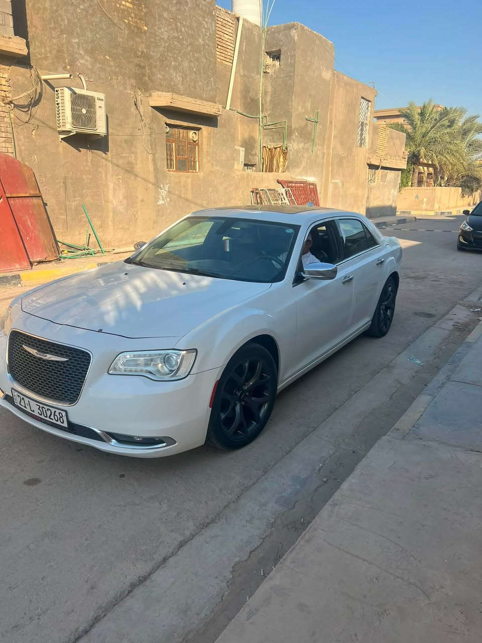 للبيع اوباما 2020 كلين  محرك 3600 بانوراما كشتات تدفئة تبريد خزن ميموري ويل مكسيكي اصلي بيها فقط بارد قبق الجنطة على كد شبر وكارت فئة C300  السيارة جديدة من كل النواحي السعر 293$  بيها مجال العنوان بغداد 
***********
