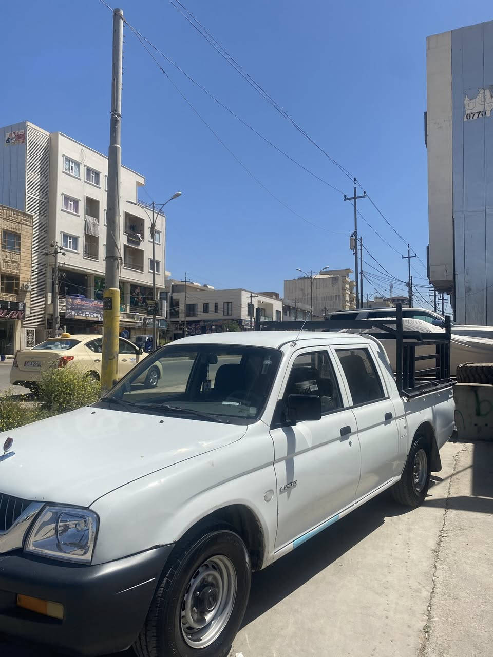 پیکاب میتسوبوشی ٢٠٠٢ ڕەقەم سلێمانی بۆ فرۆشتن تێر مەسرەف کراوە تەقەو ڕەقەو گێڕ و مەکینە بە شەرت سەرف و بوخاری نیە کامل جاهیزە سەیارەکە ڕەقەم سلێمانیە تەبرید و پاوەرە بە ناو خۆمانەوەیە  لە کۆتای ٢٠٢١ سەنەوی بەسەرچووە
نرخ 60 وەرەقەو مەجالێ برایانە 
شوێن سلێمانی
0772 526 8504
