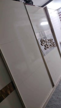 كنتور تركي • ٣م • ميز مراية