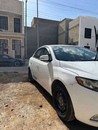 سيراتو خليجي ٢٠١١ محرك ١٦٠٠ جاهزة تبريد صدر امامي خلفي جديد حادث خلفي ...
