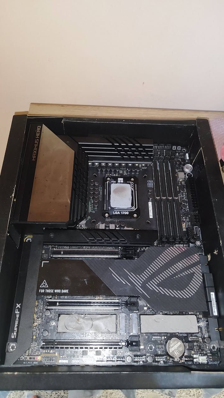 للبيع بورد ومعالج كومب ابيع قطع
Z790 rog maximus hero
I9 14900k 
كومب 1300 بي مجال
معالج 850 بي مجال
بورد 550 بي مجال
البورد بي مشكلة بالبايوس
كارتونتة موجوده وكامله
مكاني بغداد كرخ اولى
للتواصل 
***********
