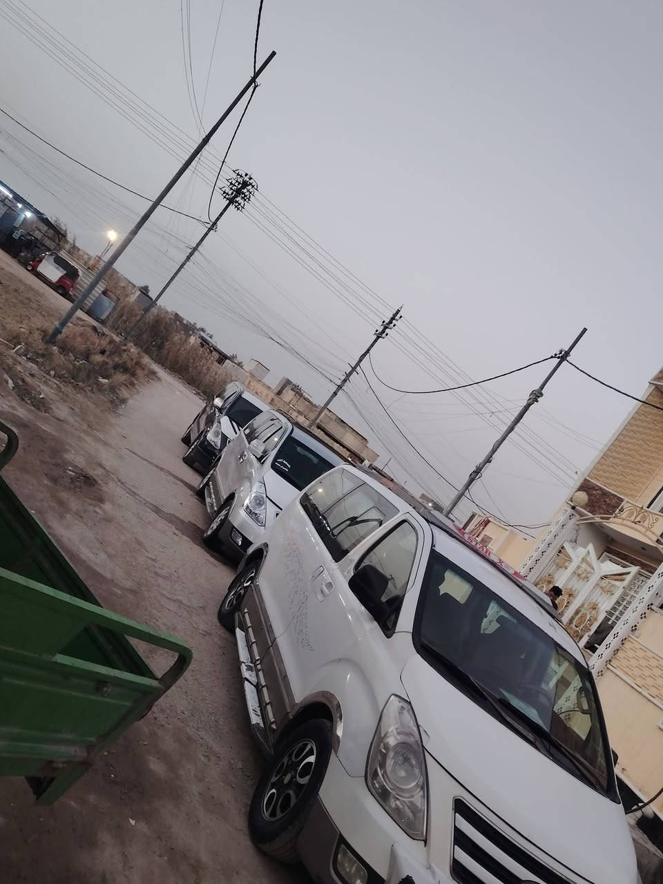 ستاركس موديل 2008 مفتوح السعر 112و2008محور مسكرسعر 120 اوتوماتيك و 2008اصل اوتوماتيك السعر 128 لاستفسار تصل عالرقم ا***********
