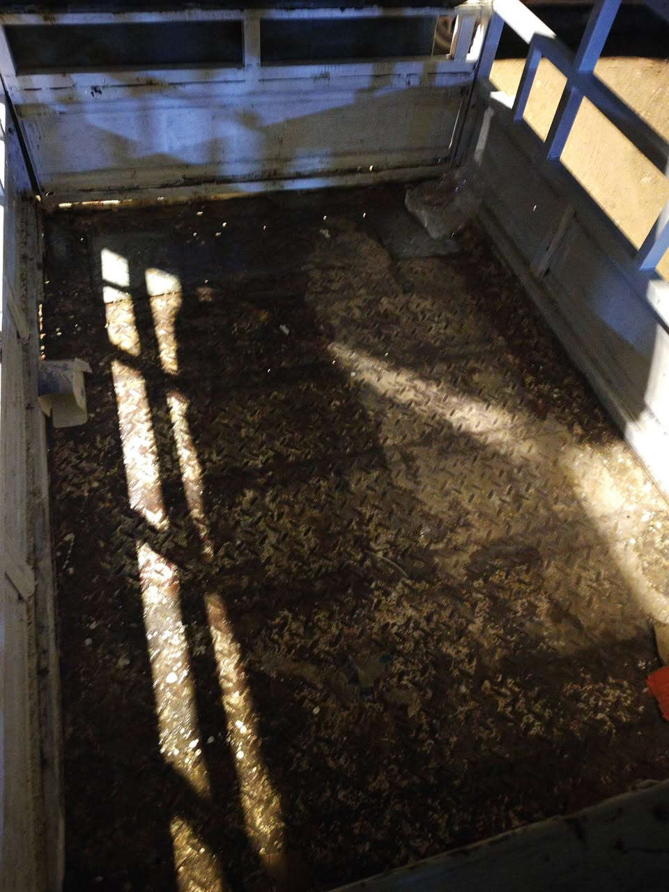 سلام عليكم  ستوته امتيار اللبيع موديل 15ستوته نضيفه مثل ما جدامك بل صوره محرك شرط مكفول كير بكس جديد (ملاحضه بدون وراق) سعر 450وبيه مجال الستفسار  ***********
