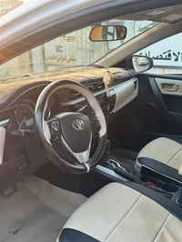 كروله 2018خليجي محرك2000 مكفوله كفاله عامه عدا تكحيل باب السايق ب129 و...