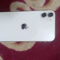 آيفون ١١ • ذاكرة ١٢٨ • بطارية ٧٤٪