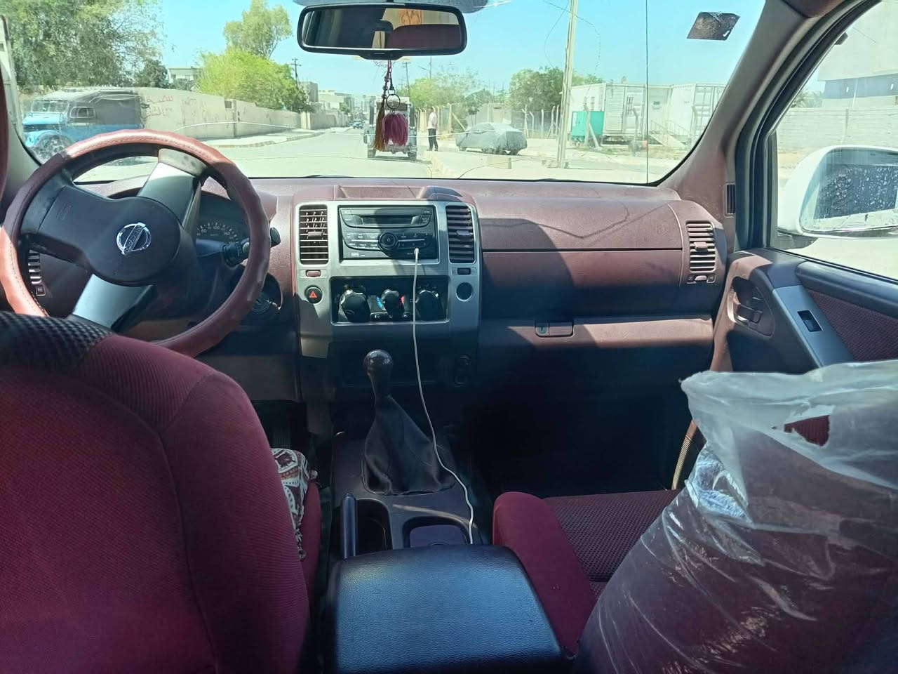 السلام عليكم
سياره للبيع نيفاره موديل 2009 رقم كركوك . سياره خير من الله فول نضيفه   سياره على وضع الشركه كلين  فول مواصفات LE مكان السيارة ديالى
رقم الهاتف***********
