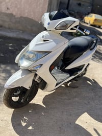 دراجه سكنس لد فحل للبيع الدراجه نظافتها مثل مموضح بالصور مكينه حلوه كل...