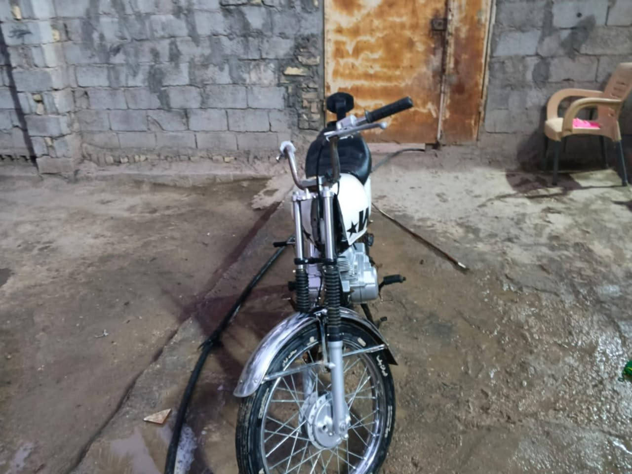 اسلام عليكم دراجه كلك البيع  مديل 24 نتنس مكان  كربلاء طوريج  خيرات سعر400وبيه مجال   قليل الشراي يجي خاص متواجد فيس وتساب ***********
