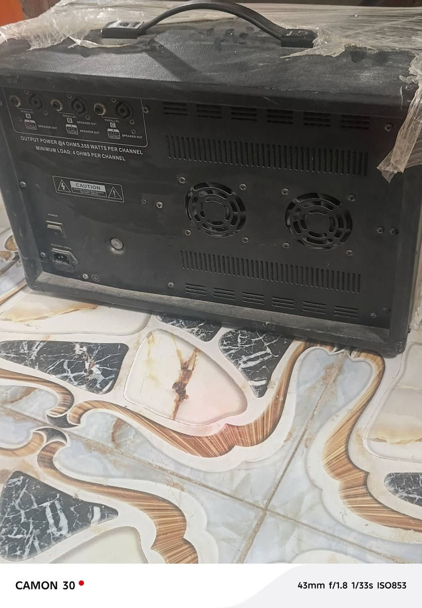 سلام عليكم جهاز قهرمان لبيع بعده جديد شراي مكاني 
يم علوه ع طريق سيد دخيل 0786224500


**إذا كنت صاحب هذا الإعلان وتريد حذفه لأي سبب، رجاءا أرسل رسالة إلى الدعم الفني**
