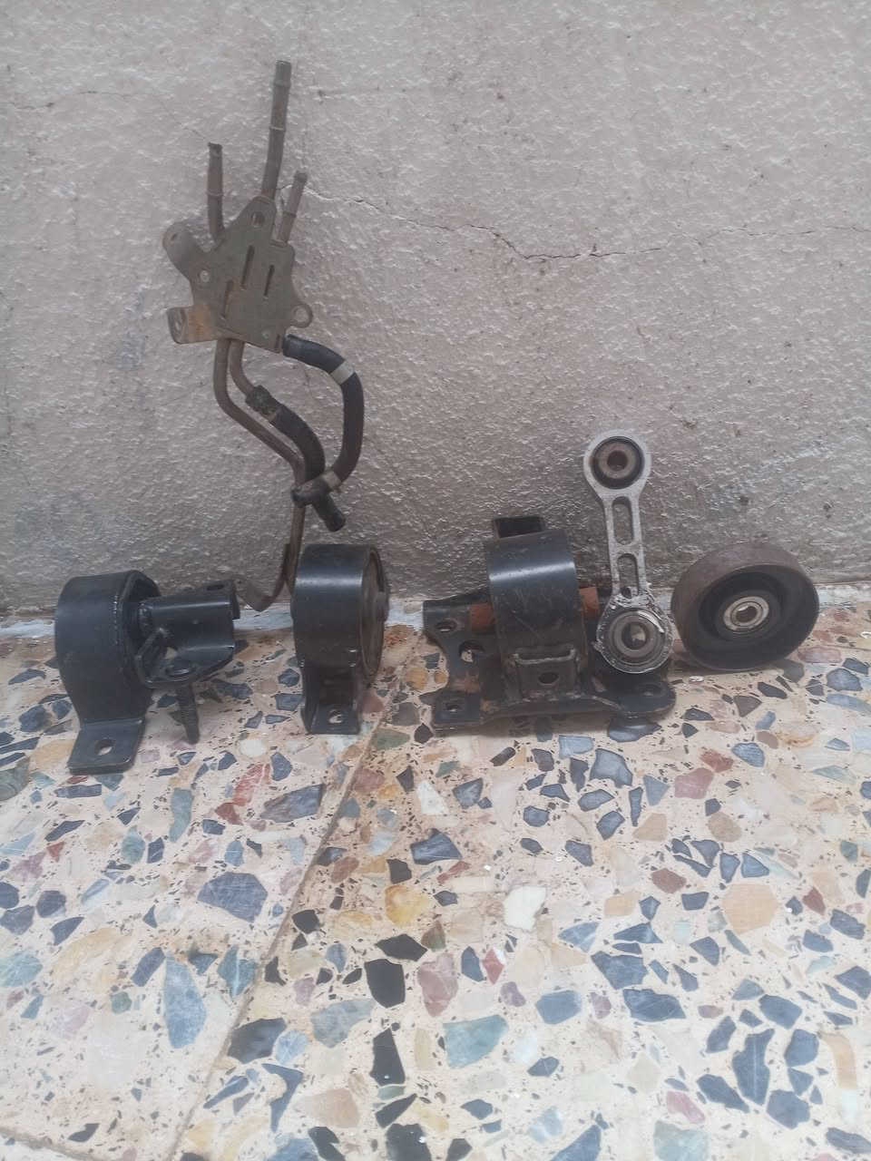 عندي هاي الغراض مال صني للبيع شلع لي تفيدة يتصل ***********
