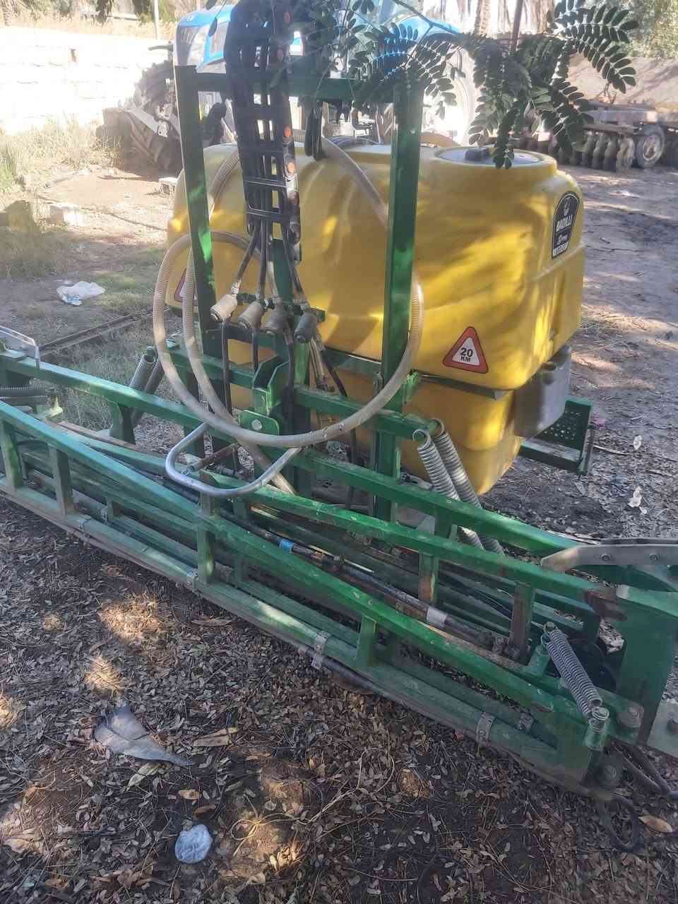 البيع هولدر ابو 600 +وعازقه ***********
