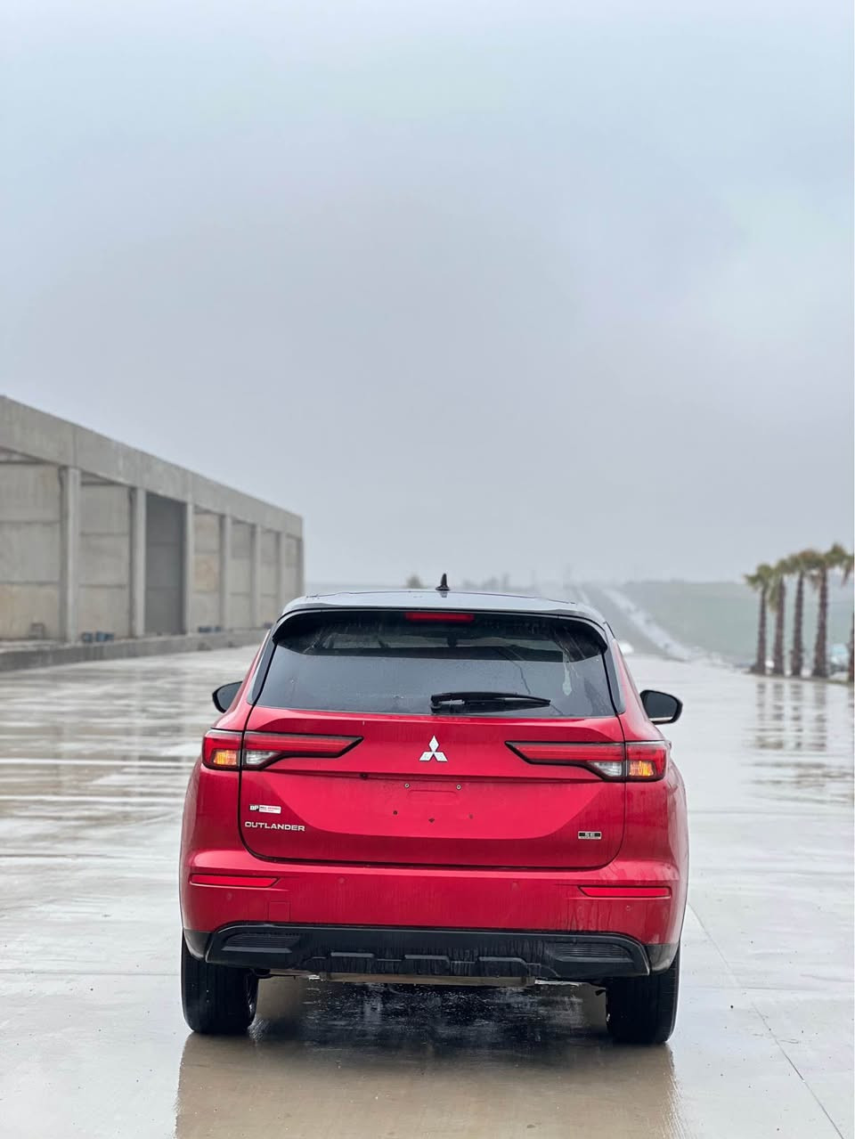 مستيبوشي اوتلاندر 2024
حجم گه وره 7راكب 
سبغ ٣ بارجه و سقف بي داغلي
ارباك سيستم شريكه 
ماسفات SE فول بانورما
رقم كاتي شرتي رقم
سعر 145ورقه 
شوين اكري 
رقم تلفون /*********** اكر, نينوى
