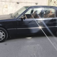 مرسيدس • ١٩٨٩ • نضيفة