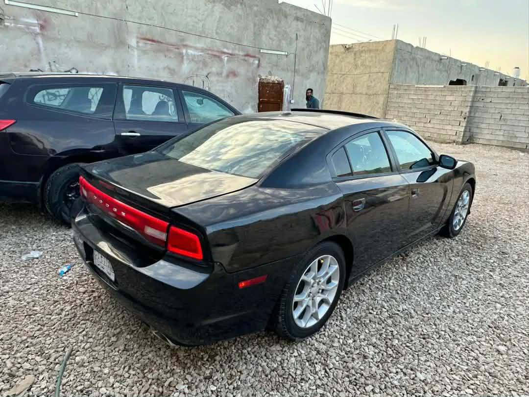 السلام عليكم للبيع او المراوس حسب القناعه السعر 118 وبيه مجال
دودج تشارجر  رقم نجف مشروع وطني سنويه بعدها ما صاقطه 

موديل 2012

سياره بيه ضربه بجملغ الخلفي ومصلح والتكمه مليوحه شويه ومصلحه مكفوله من الكص وبلجملغ الكدام بيه ضربه وبلشاصي بي كصه بكد الشبر شرط والسونار سياره رافقه بل منشور مكينه وكير وحدديه وتبريد جاهزا سياره خير من الله مكينه 6 3600  مصبوغه عام السياره رقم الهاتف 

***********

المكان السياره الدوانيه غماس
