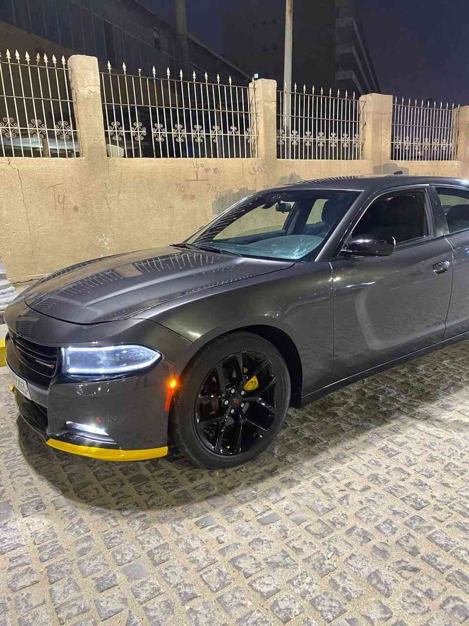 جارجر / للبيع ( 2023 ) اصل
الضرر / تبديل 3 قطع نفس الون 

ايرباك برة فقط 

المواصفات/ SXT 

شاشة كبيرة 

حساسات خلفية 

ويل حجم 20 

كشن كهرباء

كشن حضن 

وبقية المواصفات معروفة 

رقم بصرة _ بسمي 

السعر ( 172) سعر مناسب جداً.

ماشية ( 33 ) الف 

الشراي يتصل او واتساب 

***********
