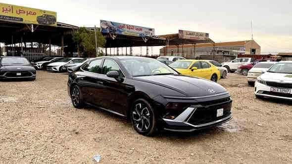 سوناتا امريكي
موديل 2025
مرقم شهداء قادسيه وكاله عامه بسم المشتري 
حجم محرگ 2500
الضرر تصليح قبق الصندوگ 
بنيد بارد بدون ارباك ❗️
ماشيه 8 الف فقط
السعر 195$
العنوان الرميثه معرض اثير الجياشي 
*********** 📞واتساب او الاتصال 
0787 569 5923
