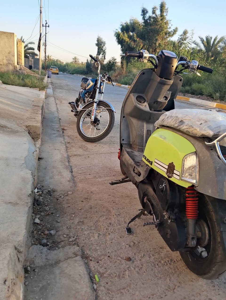 السلام عليكم دراجه بوليس للبيع كفاله دراجه ناعمه كفر اصلي  السعر 475 وبيه مجال بسيط الرقم ***********
