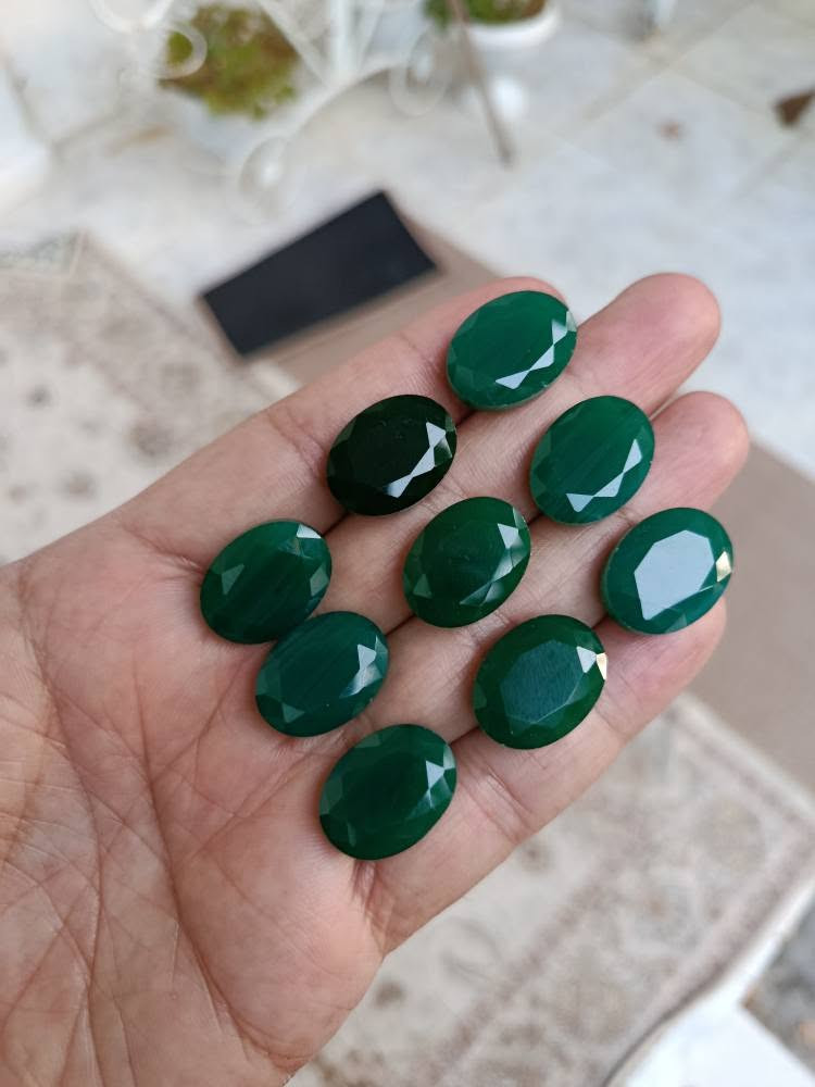 زمرد هندی
١٠٠ قطعە
حجم وسط و کبار
سعرهم ١٥٠ الف أربيل, العراق


**إذا كنت صاحب هذا الإعلان وتريد حذفه لأي سبب، رجاءا أرسل رسالة إلى الدعم الفني**