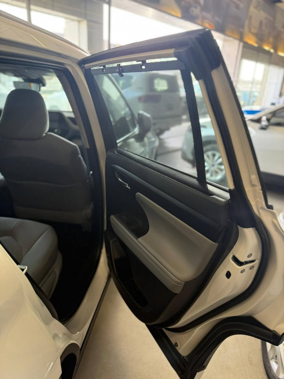 زيروووو 

تويوتا هايلاندر 
موديل 2025 وكالة عبد اللطيف جميل
فول مواصفات فئة GLE
هايبرد +بنزين ⚡💦
عداد المسافه صفر كيلو متر 🟥
مواصفات: 
فتحة سقف
بصمات تشغيل وابواب
صندوق كهربائيّة 
كشنات كهربائيّة 
لد امامي وخلفي 
حساسات 
رادارات
شاشه وكامرات 
ويل كاب بلادي
رقم بغداد باسمي تحويل مباشر 
سياره زيروووو سعرها مناسب بالعافيه ع الياخذها 

مكان السياره بغداد 
رقم صاحب السياره 
***********

السعر :: اطلبه بالتعليقات يصلك خاص 📩

#ادارة_الصفحه ⚡

ملاحظه / 🔴
مدير الصفحه غير مسؤول عن بيع وشراء واصوليات السياره نحن صفحه لعرض السيارات فقط.
