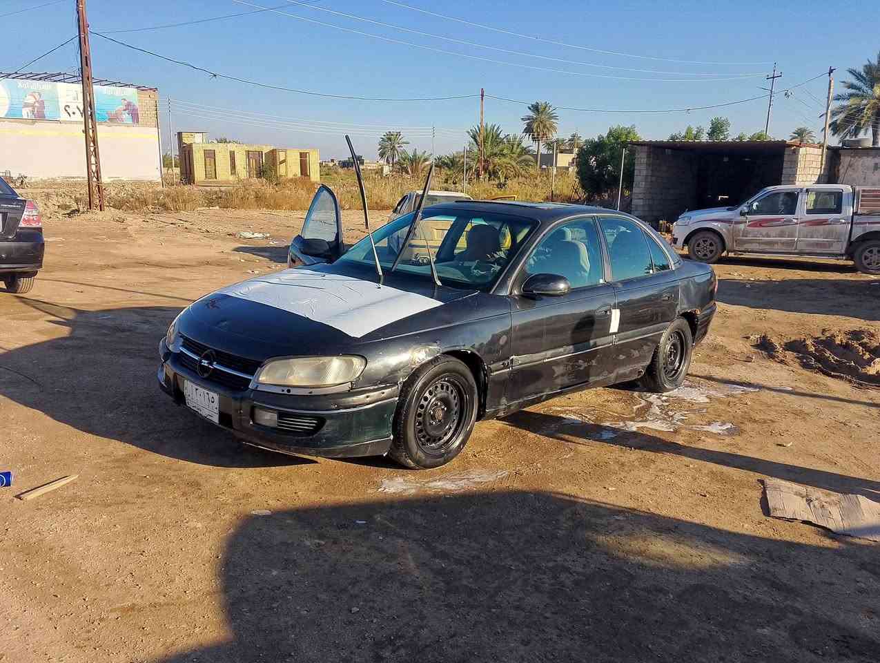 السلام عليكم 
اوبل بزون 
موديل 1996 
مكينه وكيرVTt2.5
مكينه وكير خير من الله 
تشك الكاع شك
حدااديه 
كهربائيات 
مابيها يي ضربه 
السياره تريد ترتيب 
رقم مثنى  تحويل ثاني يوم شرط 

للبيع أو مرواس حسب القناعه 
السعر [27وبيها مجال للطيببن ]
رقم الهاتف [***********]
مكان السياره [سماوه قضاء الوركاء]
