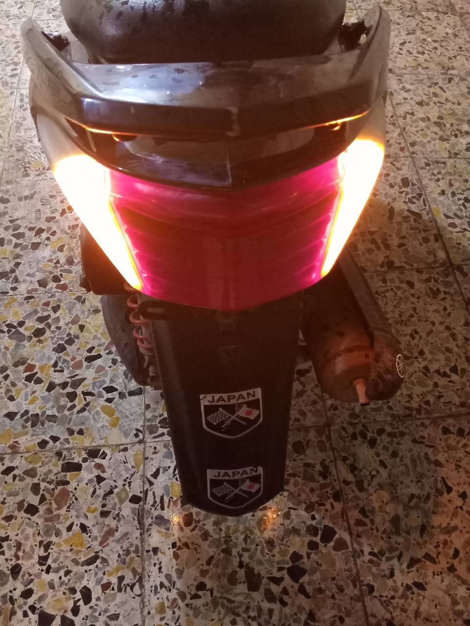 درجه سكنس فحل كله ابلدي مكفوله الدراجه وشرط تأخذها من البيت إذا برغي واحد بيها مفتوح ترجع صارلها ١٠ ايام نازله من ربه السعر ٨٠٠ الرقم ***********
