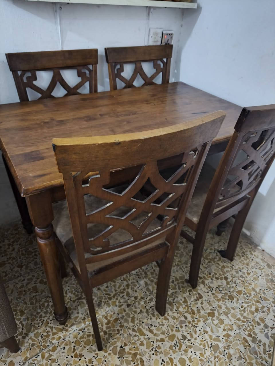 مبرده  الحجم الكبير وميز طعام صاج للبيع


**إذا كنت صاحب هذا الإعلان وتريد حذفه لأي سبب، رجاءا أرسل رسالة إلى الدعم الفني**