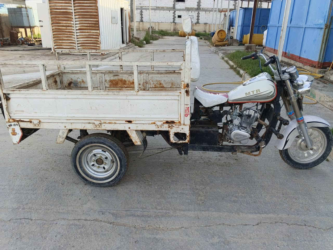 ستوته للبيع موديل ١٠ رقم نكليزي مداور لمته ما يعجبكك 
ستوته جاهزه عوزهة صبغ شاصي فقط شاصي مكفول مكاني رميثه وره لملعب للقديم ‏‪***********‬‏
