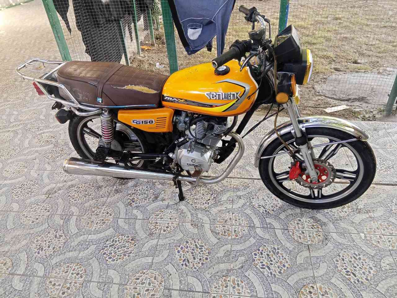 سيفان 23اوراق اصولي كهربات شغاله مابيه اي نقص سعر500مجال لشراي ***********
