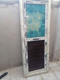 باب مستخدم • ارتفاع ١٩٥ • عرض ٧٣