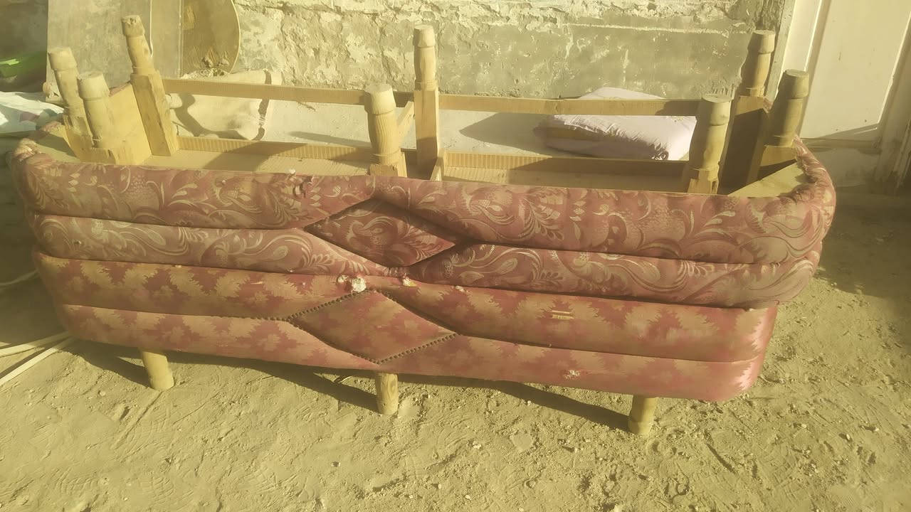 متاح باذن الله كنب بلدي خشب موسكي تخانات بالمراتب والمساند


**إذا كنت صاحب هذا الإعلان وتريد حذفه لأي سبب، رجاءا أرسل رسالة إلى الدعم الفني**