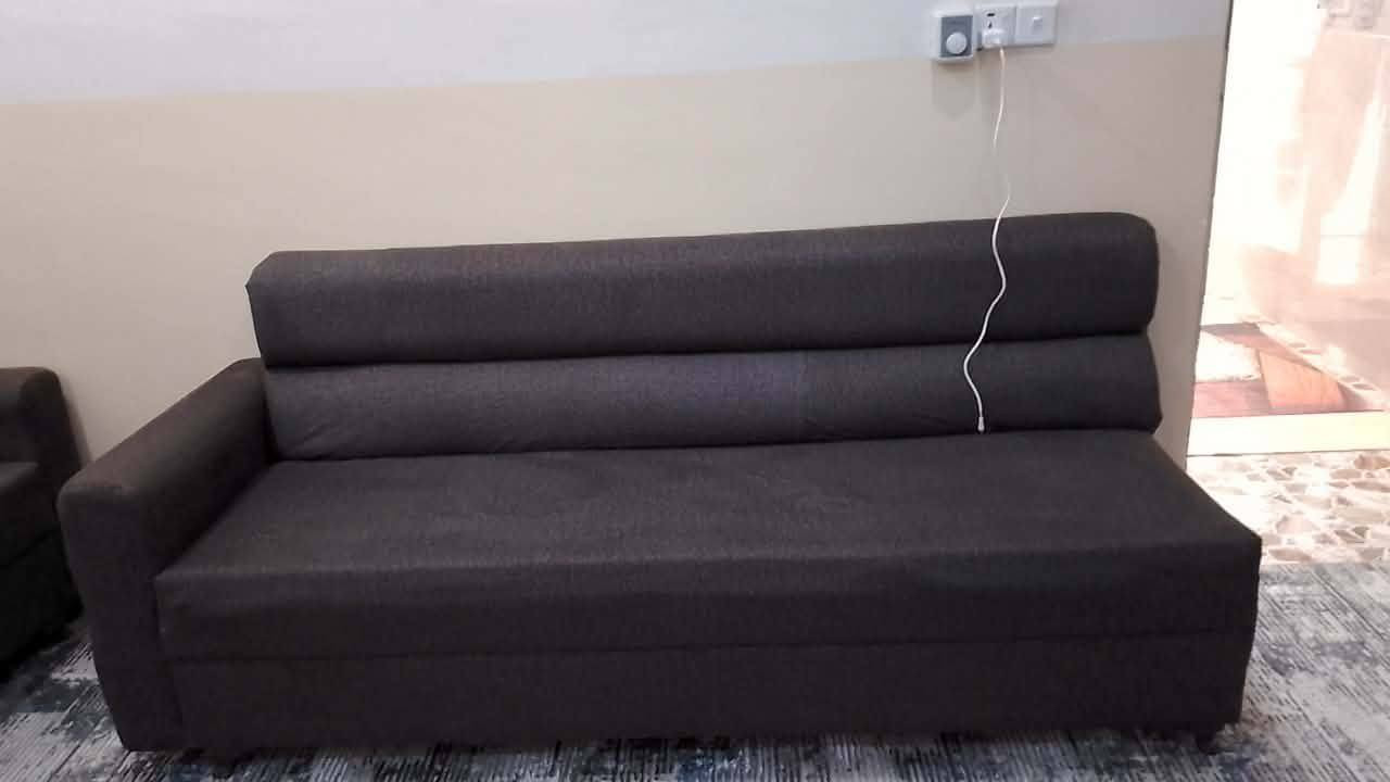 السلام عليكم
تخم للبيع اخو الجديد اربع قنفات
نجاره مو سوكي
السفنج عالي
مكاني بابل
السعر خاص
الاستفسار خاص
او عل رقم. ***********
