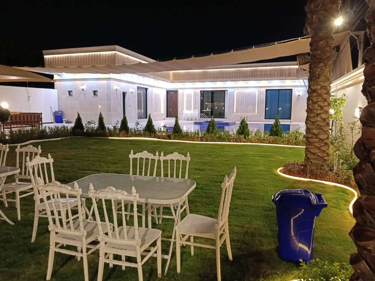 مزرعة للإيجار اليومي 🏡🌳

📍 الموقع: بغداد – الدورة – البوعيثة

✔️ أجواء هادئة ومناسبة للعوائل والشباب

✔️ مساحة واسعة وخدمات متوفرة

✔️ مثالية للراحة والونسة

📌 للحجز والاستفسار يرجى الاتصال أو المراسلة على واتساب: 
 📞***********
 موثق في تطبيق اجرلي لسياحة المزارع في العراق 🇮🇶
