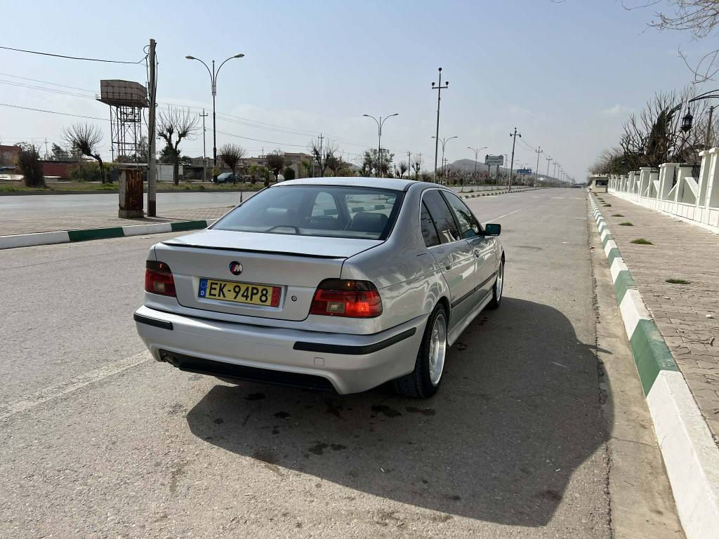 بیئێم سەقەڕ e39 مۆدێل 1998 مەکینە 528i گێڕ ئۆتۆ ماتیک سپۆرت عادی کامل کراوە بە M ویلی ئێمی دەبڵ سایز دەعامی پشتو پێشی M مواسەفات فول فولە بەس سڵاید نیە تەبرید ساردو گەرم تەبریت مەرکەزی بەشەرت کوشن جڵد کوشن 12 حەرەکە 4 جام کارەبا ئەوتۆ لایت ئەڵقە زینۆن سوکان ڤۆلیۆم تەعدیل سورعە بۆیاغ سەقفو عیزام بەشەرت دەعامی بۆ دەعامی بەشەرت دینار مەسروفی تێدا نیە سەیارەکە بەس ماشااللەی دەوێ
٦٠ گەڵاو معامەلە گۆڕینەوەش دەکەم بە شتێ بە دڵم بێ رانية, السليمانية


**إذا كنت صاحب هذا الإعلان وتريد حذفه لأي سبب، رجاءا أرسل رسالة إلى الدعم الفني**