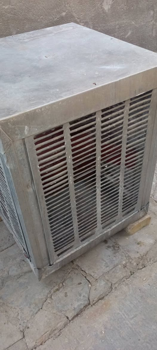 مبرده المنيوم حجم 2ونص للبيع عنواني بغداد المدائن سلمان باك/***********
