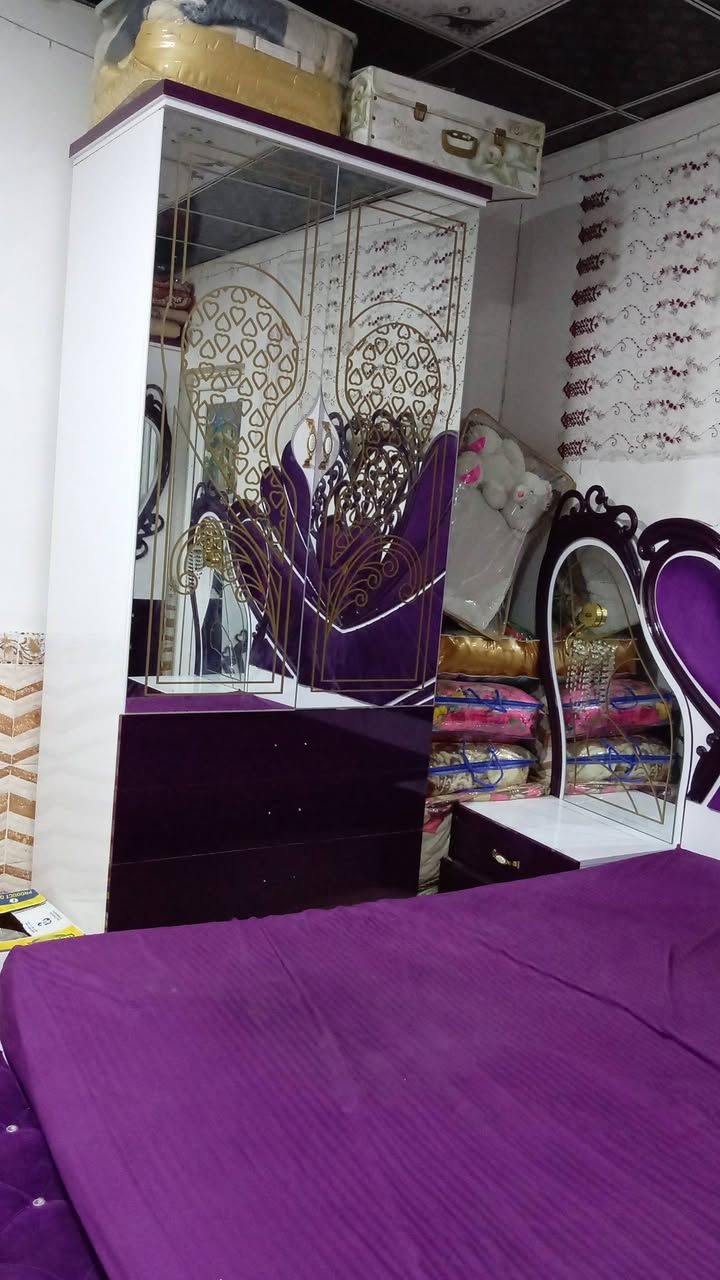 لبيع هاي غرفة متكونة من 6قطع


**إذا كنت صاحب هذا الإعلان وتريد حذفه لأي سبب، رجاءا أرسل رسالة إلى الدعم الفني**